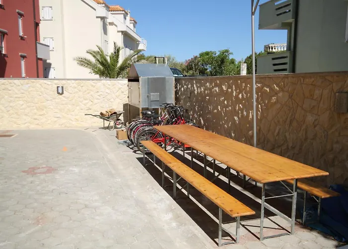 Studio Povljana 3316c Daire Povljana