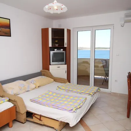 3316c Apartamento Povljana